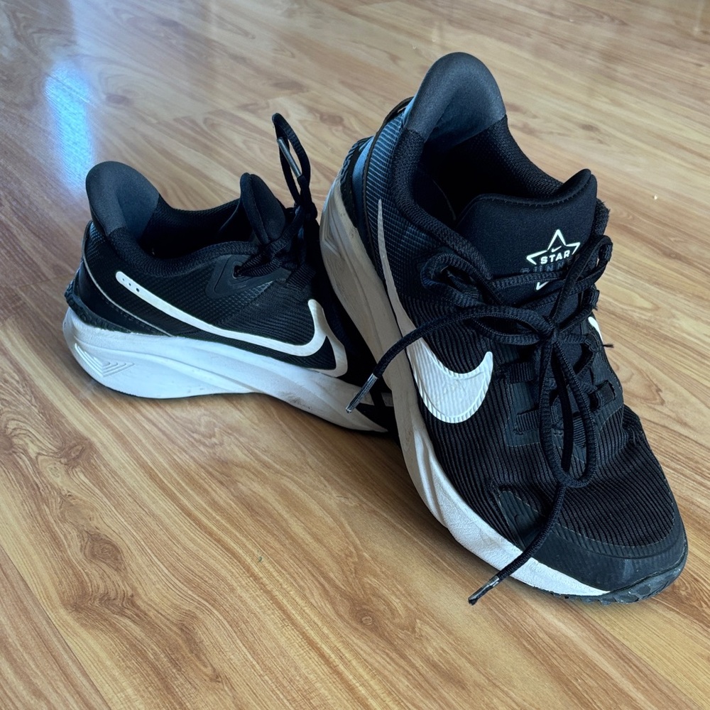 Nike Youth Black and White Athletic Sneakers